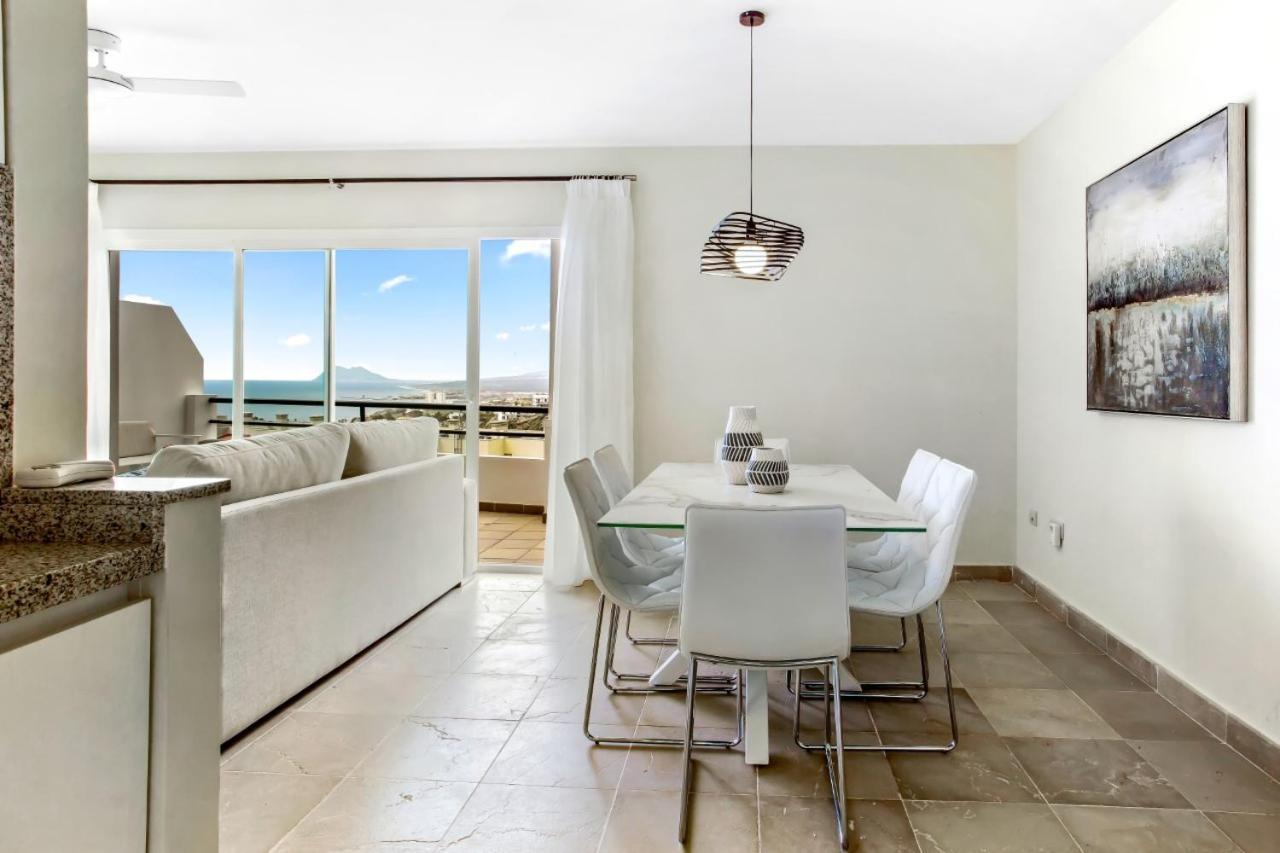 Manilva Townhouse With Spectacular Views Of Gibraltar Villa Exterior photo