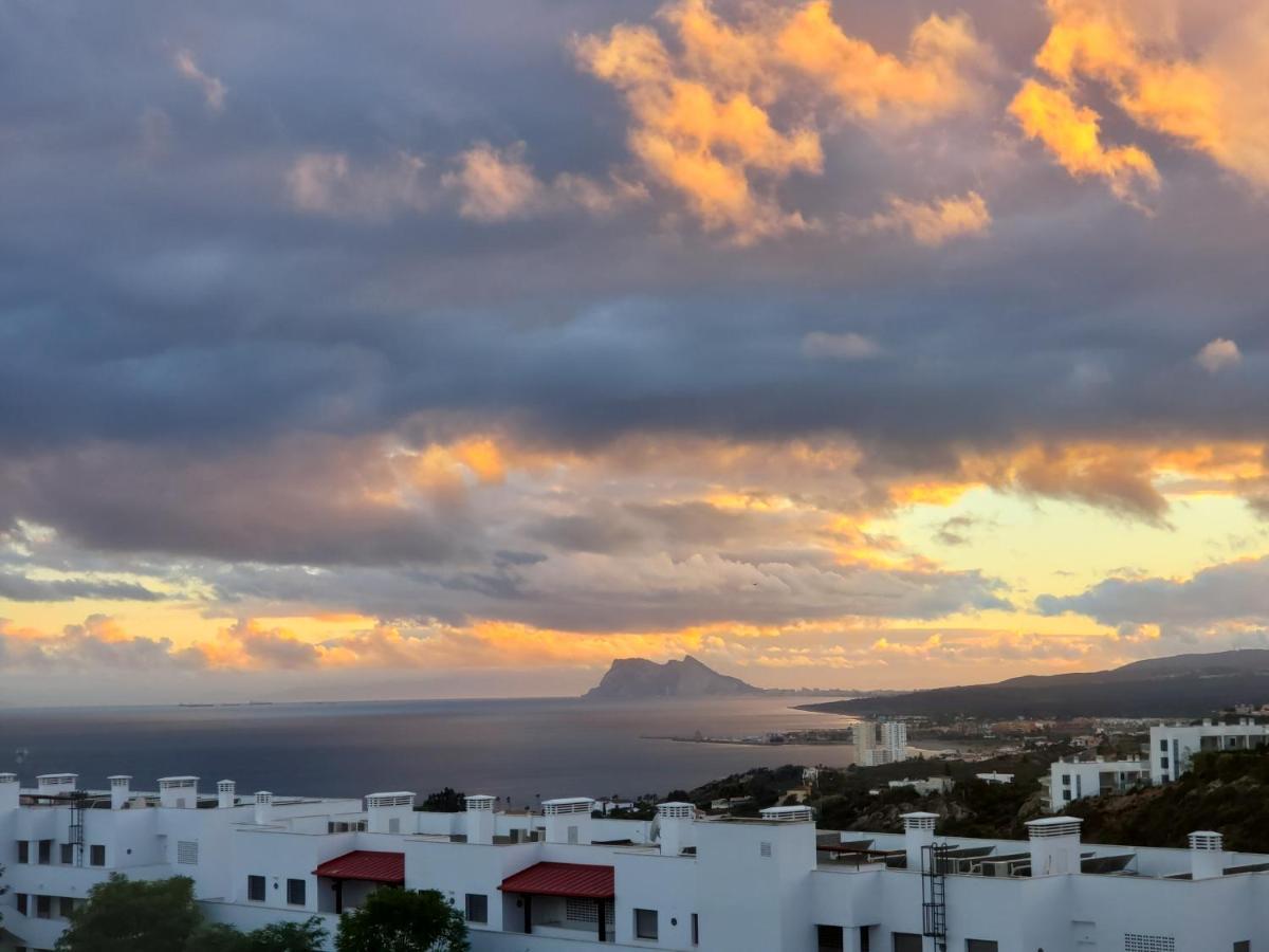 Manilva Townhouse With Spectacular Views Of Gibraltar Villa Exterior photo